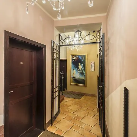 Arte Hotel 4*
